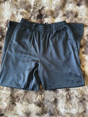 Nike Women’s Black Striped Athletic Shorts